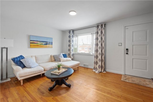 1258 Gallupe Dr., Brookline, PA 15226