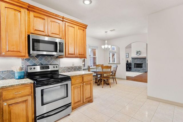 15678 Corinthian Way, Willis, TX 77318