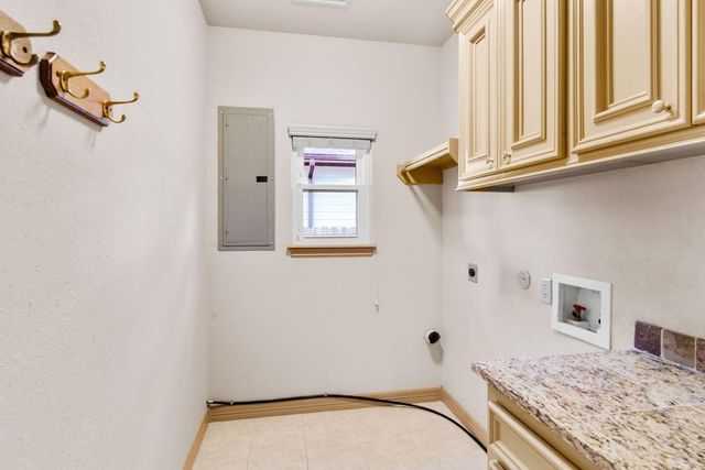 15678 Corinthian Way, Willis, TX 77318