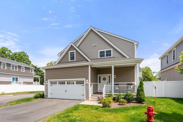 34 Sumner St 34, Norfolk, MA 02056