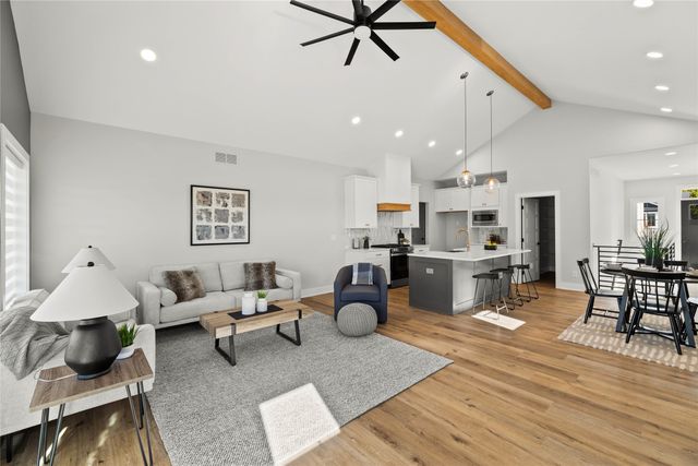 932 Roosevelt Street, Polk City, IA 50226