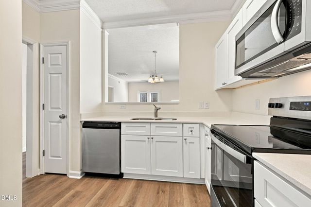 5320 Sahalee Way, Raleigh, NC 27604