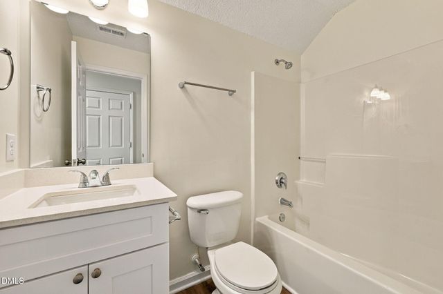 5320 Sahalee Way, Raleigh, NC 27604