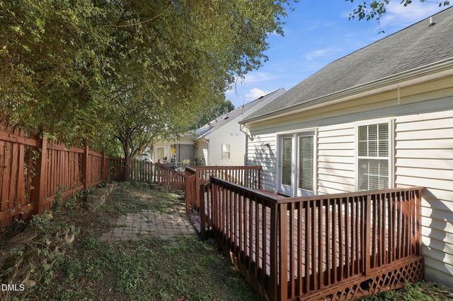 5320 Sahalee Way, Raleigh, NC 27604