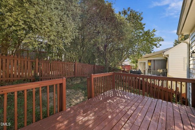 5320 Sahalee Way, Raleigh, NC 27604