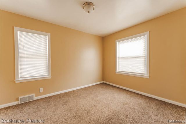 460 Nevada Avenue, Pontiac, MI 48341