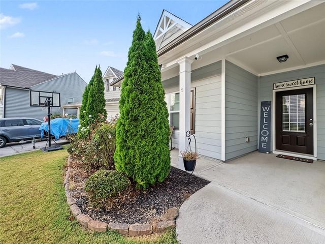 458 Laurelcrest Lane, Dallas, GA 30132