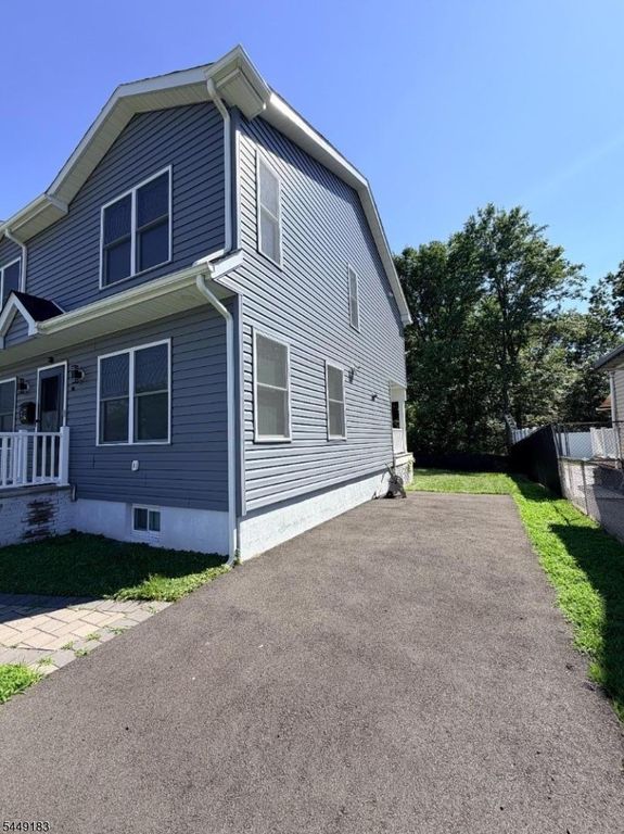 66 Edward Ct, Clifton City, NJ 07011 — photo 4