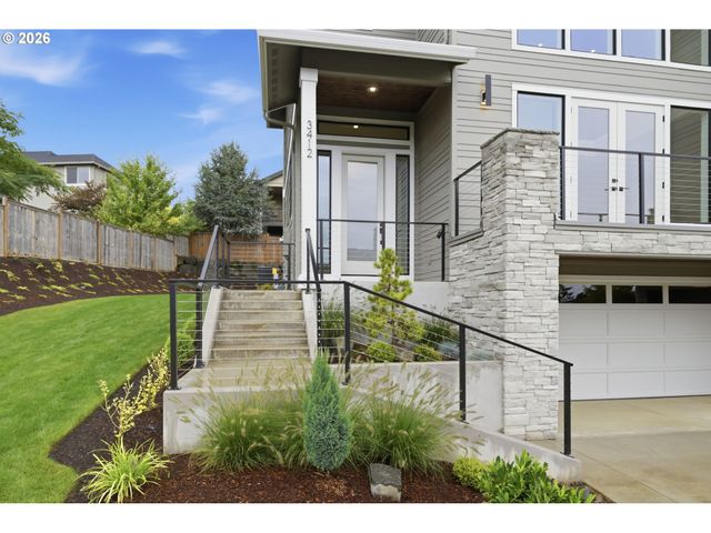 3412 SUMMIT SKY Blvd, Eugene, OR 97405