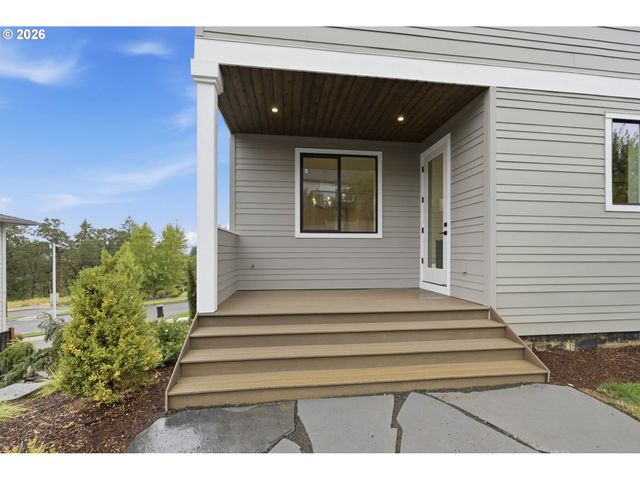 3412 SUMMIT SKY Blvd, Eugene, OR 97405
