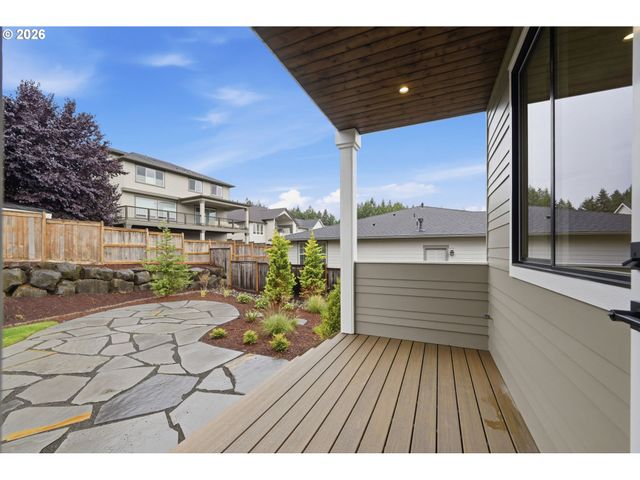 3412 SUMMIT SKY Blvd, Eugene, OR 97405