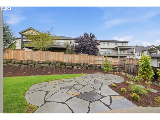 3412 SUMMIT SKY Blvd, Eugene, OR 97405
