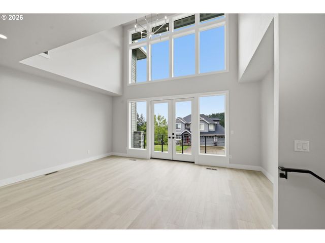 3412 SUMMIT SKY Blvd, Eugene, OR 97405