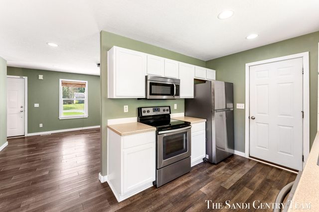 5468 W Samantha Lane, Twin Lake, MI 49457