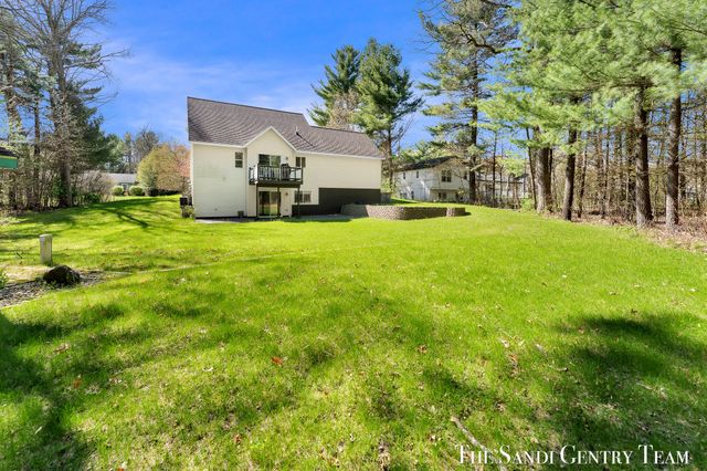 5468 W Samantha Lane, Twin Lake, MI 49457
