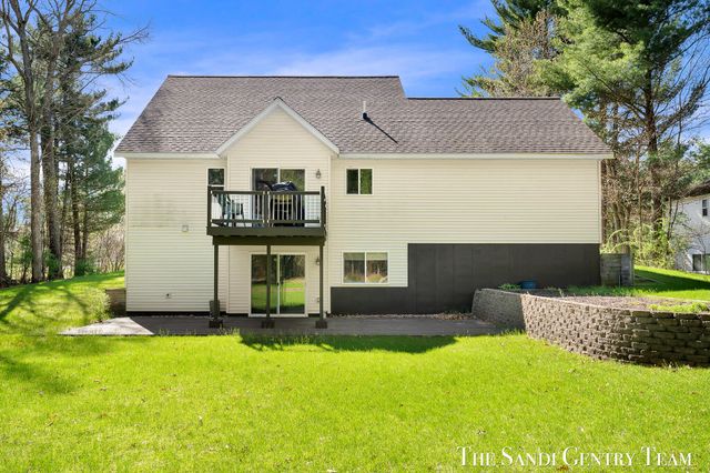 5468 W Samantha Lane, Twin Lake, MI 49457