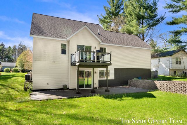 5468 W Samantha Lane, Twin Lake, MI 49457