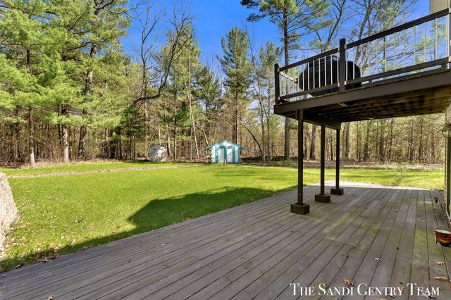 5468 W Samantha Lane, Twin Lake, MI 49457