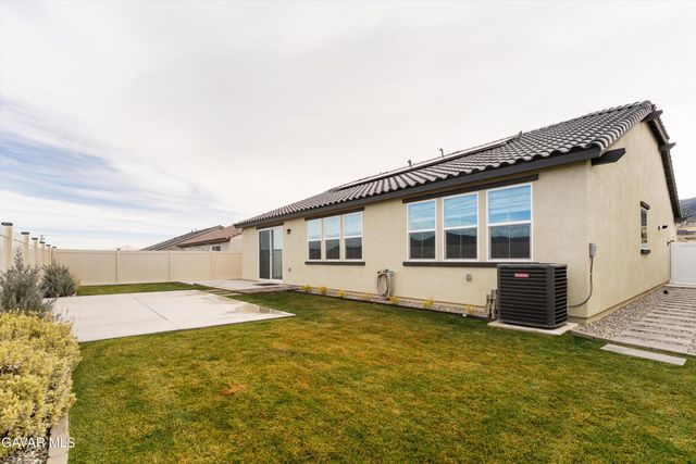 221 Cassano Drive, Tehachapi, CA 93561