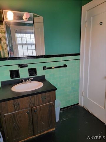 1314 Norwood Avenue, Niagara Falls, NY 14305