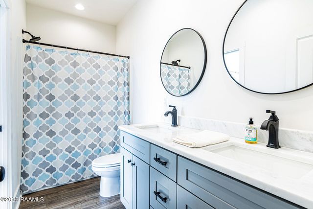 511 Highland Park Lane, Lafayette, LA 70508