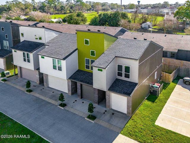 511 Highland Park Lane, Lafayette, LA 70508