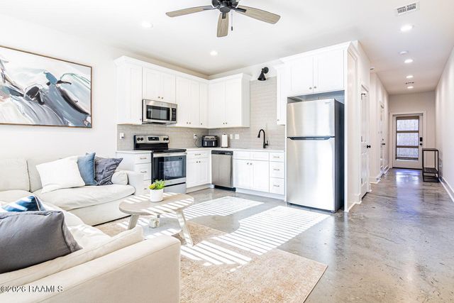 511 Highland Park Lane, Lafayette, LA 70508