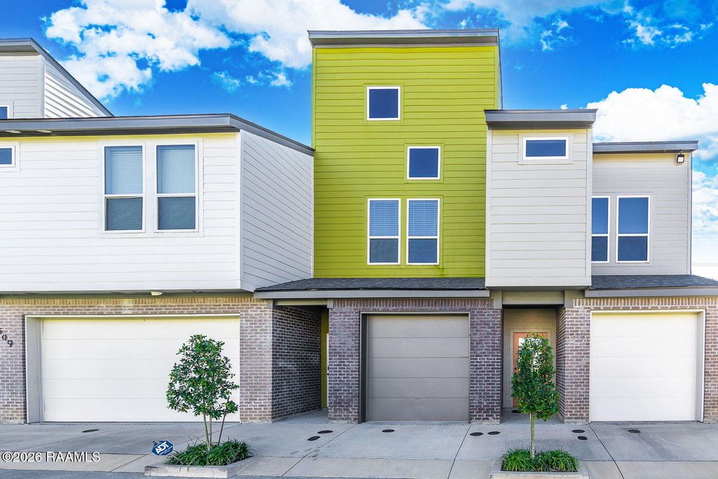 511 Highland Park Lane, Lafayette, LA 70508