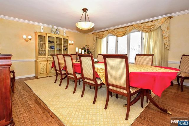 30 Chestnut Ridge Road, Saddle River, NJ 07458