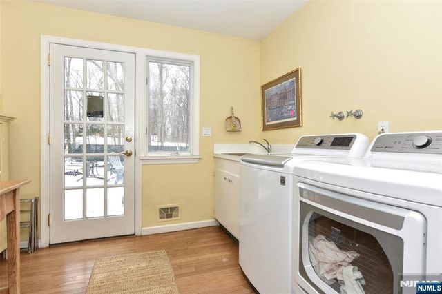 30 Chestnut Ridge Road, Saddle River, NJ 07458