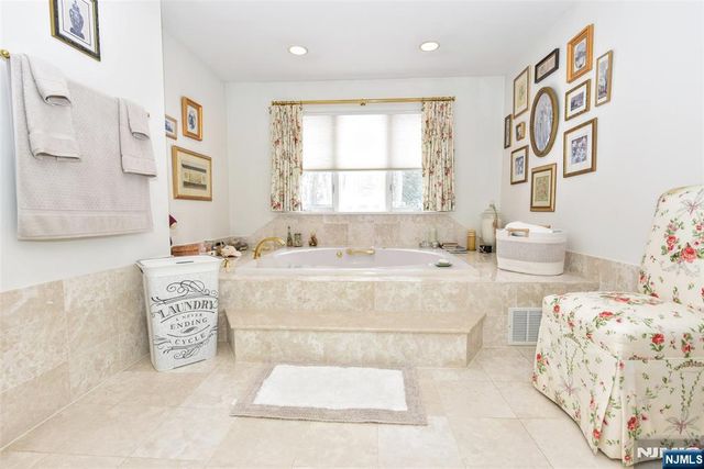 30 Chestnut Ridge Road, Saddle River, NJ 07458