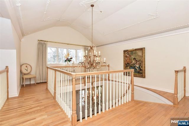 30 Chestnut Ridge Road, Saddle River, NJ 07458