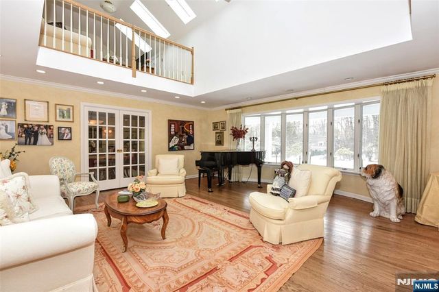 30 Chestnut Ridge Road, Saddle River, NJ 07458