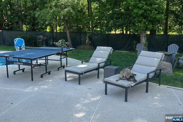 30 Chestnut Ridge Road, Saddle River, NJ 07458