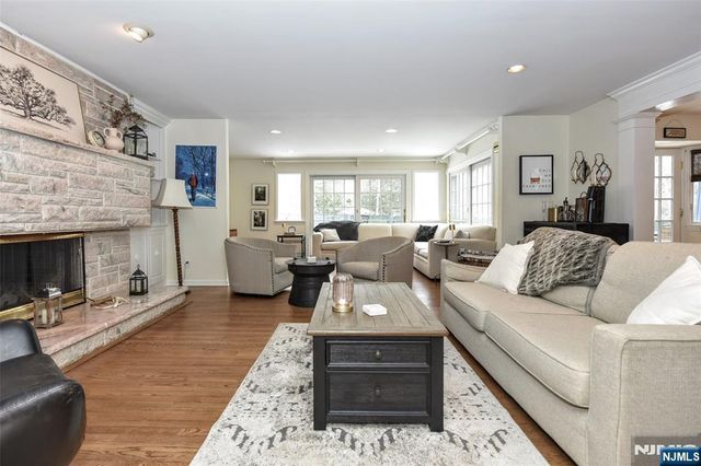 30 Chestnut Ridge Road, Saddle River, NJ 07458