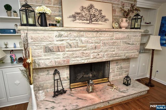 30 Chestnut Ridge Road, Saddle River, NJ 07458