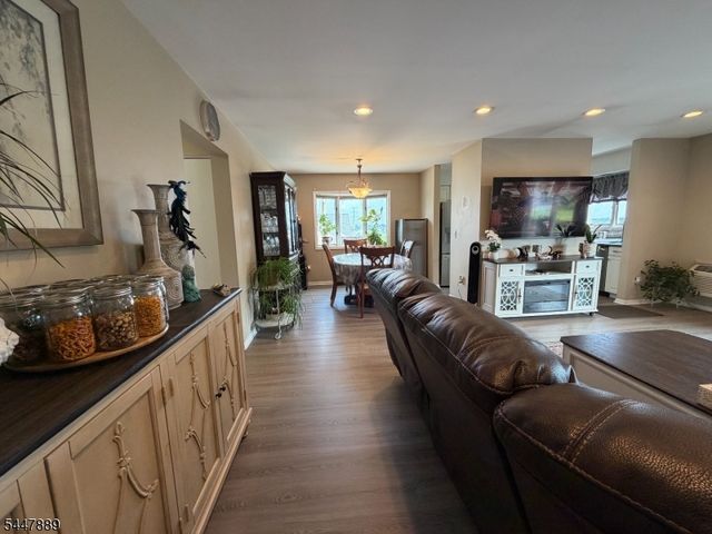 680 Union Ave E6, Belleville Twp., NJ 07109