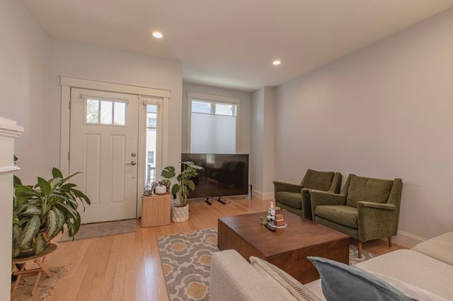 37 Bacon Street 37, Watertown, MA 02472