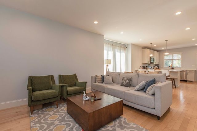37 Bacon Street 37, Watertown, MA 02472