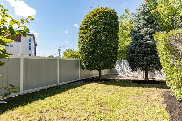 37 Bacon Street 37, Watertown, MA 02472