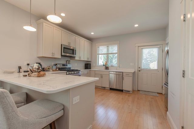 37 Bacon Street 37, Watertown, MA 02472
