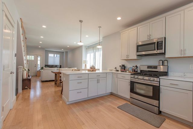 37 Bacon Street 37, Watertown, MA 02472