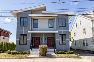 37 Bacon Street 37, Watertown, MA 02472