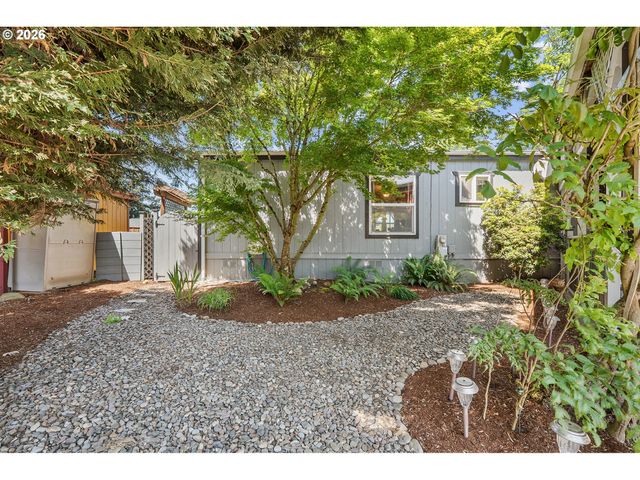 13249 Se SCHILLER St, Portland, OR 97236