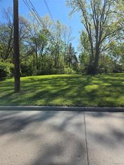 5055 Admiral Street, Westland, MI 48186