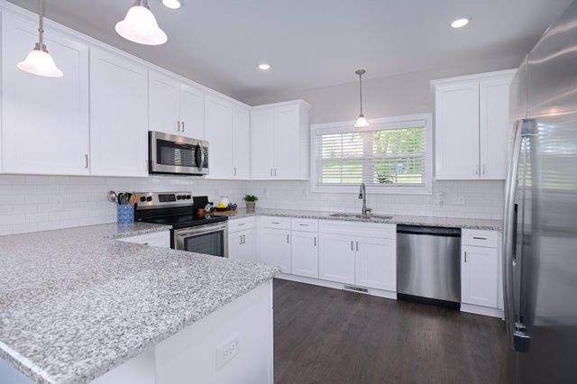 118 Colson Rd, Dover, TN 37058