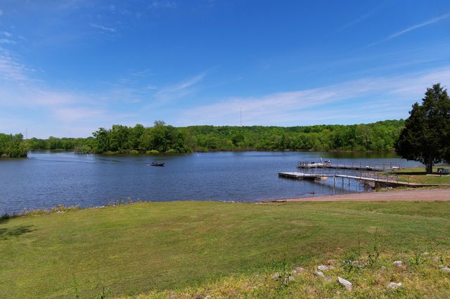 118 Colson Rd, Dover, TN 37058