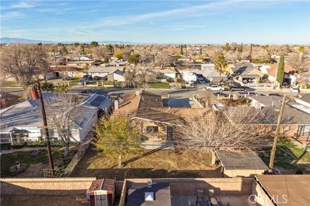 1252 E Avenue R6, Palmdale, CA 93550