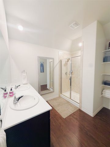 3601 Sabine Drive, Little Elm, TX 75068