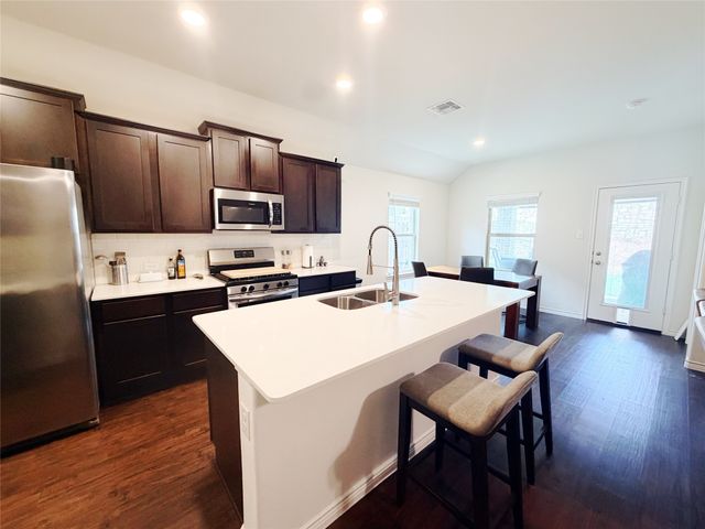 3601 Sabine Drive, Little Elm, TX 75068